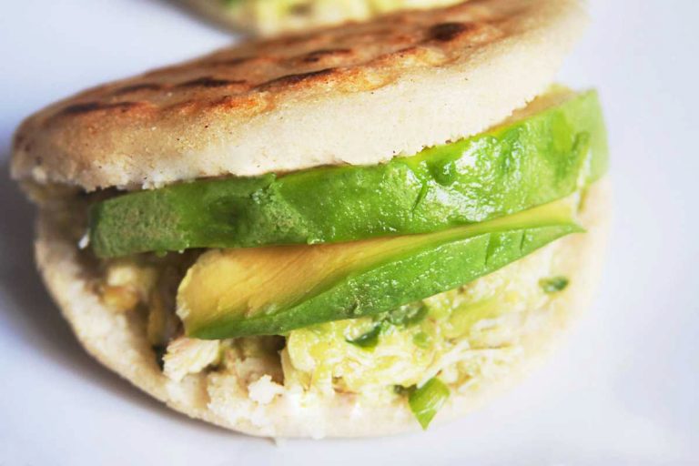 Arepas with Chicken and Avocado